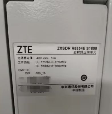 8854ES1800 A6a 매크로 무선 원격 장치는 2G/3G/4G/5G 통신을 제공합니다.