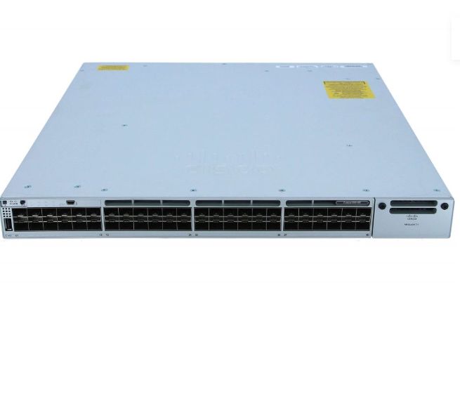 C9300-48S-A Catalyst 9300 48포트 1G SFP 스위치(모듈식 업링크 포함)