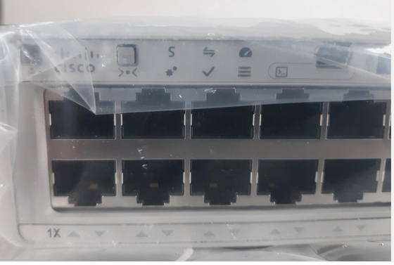 Cisco C9200L-48T-4G-E 48포트 기가비트 이더넷 스위치 (4x1G SFP 업링크 포함)