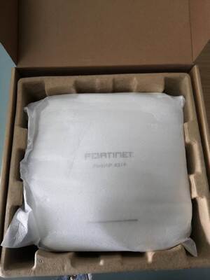 FAP-431F-E 포티아프-431F 실내 무선 포티아프 - 트리 라디오 (2x 802.11 a/b/g/n/ac/ax, 4x4 MIMO 및 1x 802.11 a/b/g/n/ac 웨이브 2, 2x2 MU-MIMO), 내부 안테나, 1x 100/1000/2500 Base-T RJ45,1x 10/10