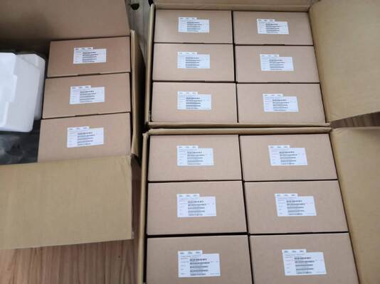 FAP-431F-E 포티아프-431F 실내 무선 포티아프 - 트리 라디오 (2x 802.11 a/b/g/n/ac/ax, 4x4 MIMO 및 1x 802.11 a/b/g/n/ac 웨이브 2, 2x2 MU-MIMO), 내부 안테나, 1x 100/1000/2500 Base-T RJ45,1x 10/10