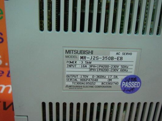 MR-J2S-350B-S041U703 AC 서보 드라이브 3.5kW | 미쓰비시 산업 자동화 부품
