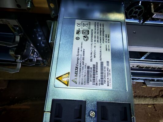 2x10G/IG BRAS(서비스 에지 라인 카드) 구성을 갖춘 Cisco ASR-9904 라우터