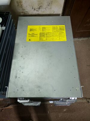 2x10G/IG BRAS(서비스 에지 라인 카드) 구성을 갖춘 Cisco ASR-9904 라우터