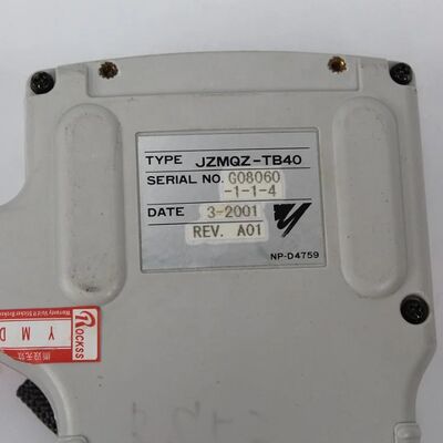 야스카와 JZMQZ-TB40 로봇 교육 앵커 컬러 LCD 디스플레이 윈도우 CE 시스템 및 에르고노믹 핸드헬드 디자인