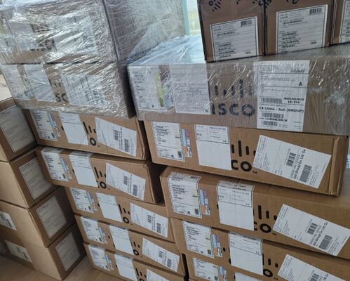 C1000-48P-4X-L 관리 기가비트 PoE+ 스위치, 48×1G PoE 포트 4×10G SFP+ Uplinks, 기업 및 중소기업용 370W PoE 예산