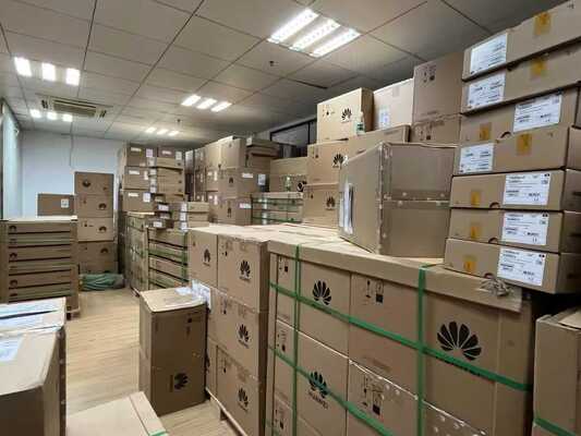 기업 라우터용 화웨이 NetEngine 8000 F8 CR8MP2K3PHC0 AC 배전 장치