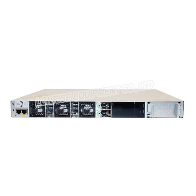 새로운 운영된 24 공항 기가비트 포 스위치 UPOE 네트워크 원형을 수송할 준비가 된 시스코 C9300-24UX-A