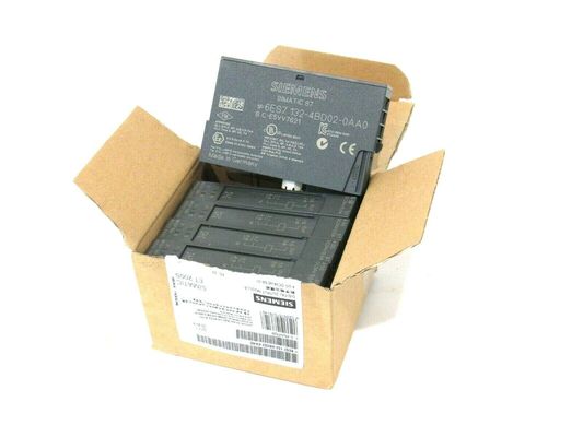 6ES7132 4BD02 0AA0 PLC 산업 제어 패킹부 산업 자동화 Plc