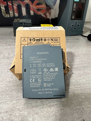 독일에서 6ES7134 6GF00 0AA1 PLC 산업 제어 프로그램 논리 제어기