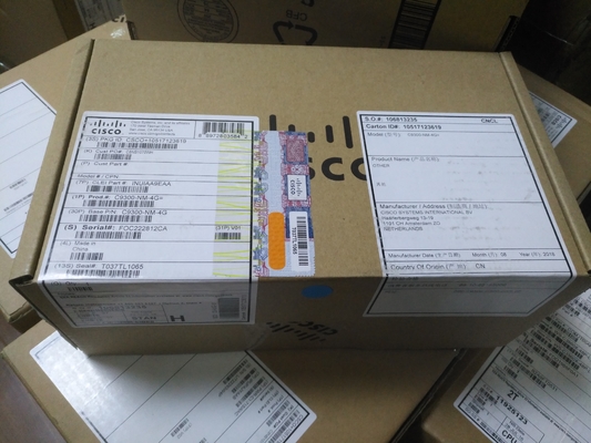 시스코 C9300-NM-4G 4포트 1GE SFP 네트워크 모듈